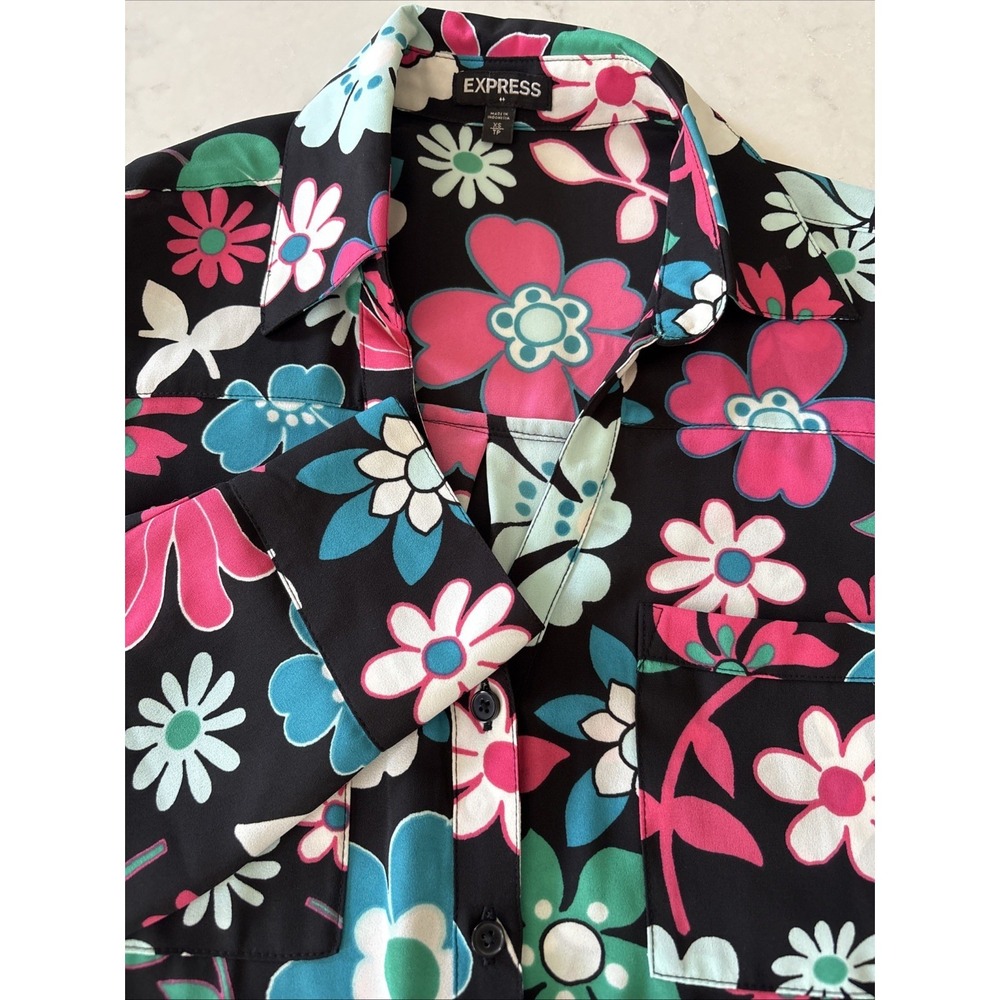 Express Womens XS Black‎ Button Up Blouse Roll Tab Sleeve Portifino Floral